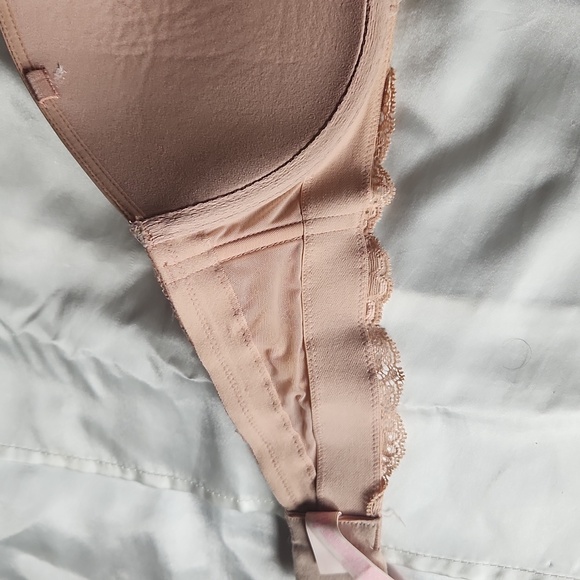 Victoria's Secret bra 34DD beige underwire, lightly padded - Picture 4 of 5